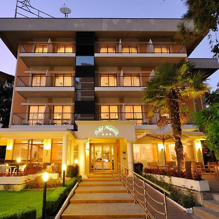 Hotel Niagara Lignano Sabbiadoro Eksteriør billede