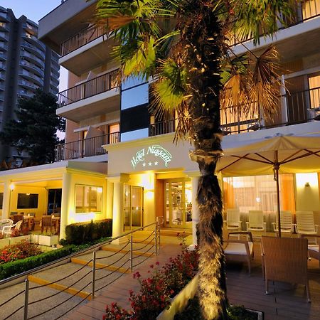 Hotel Niagara Lignano Sabbiadoro Eksteriør billede